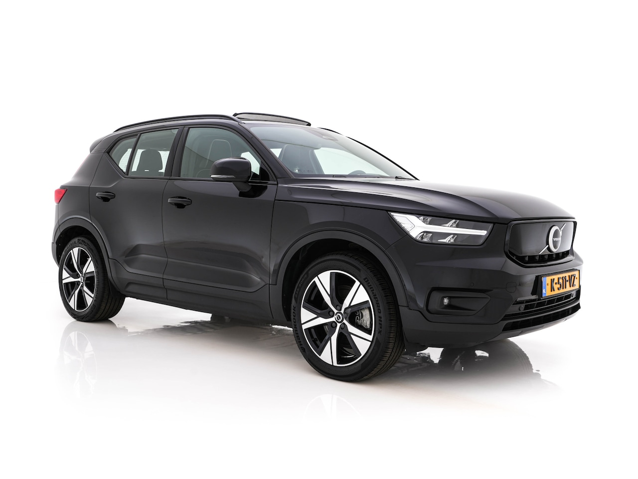 Volvo XC40 - Recharge P8 AWD R-Design [ 3-Fase ] (INCL.BTW) Aut. *PANO | LEATHER-ALCANTARA | ADAPTIVE-C - AutoWereld.nl