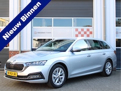 Skoda Octavia Combi - 1.0 e-TSI 110PK Automaat Business Edition /NAVI/17'LM/PDC/LED/Keyless/Lane assist/Trekhaak