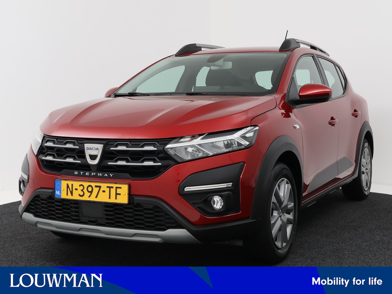 Dacia Sandero Stepway - 1.0 TCe 90 Comfort | Trekhaak | Climate control | Camera | Apple Carplay/Android Auto - AutoWereld.nl