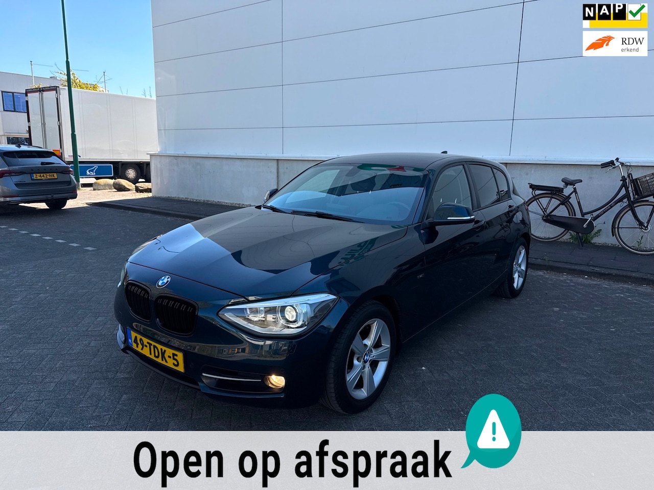 BMW 1-serie - 118i Business Sport BOMVOL/NAVI/LEER/PDC/NAP/AUT/170 PK - AutoWereld.nl
