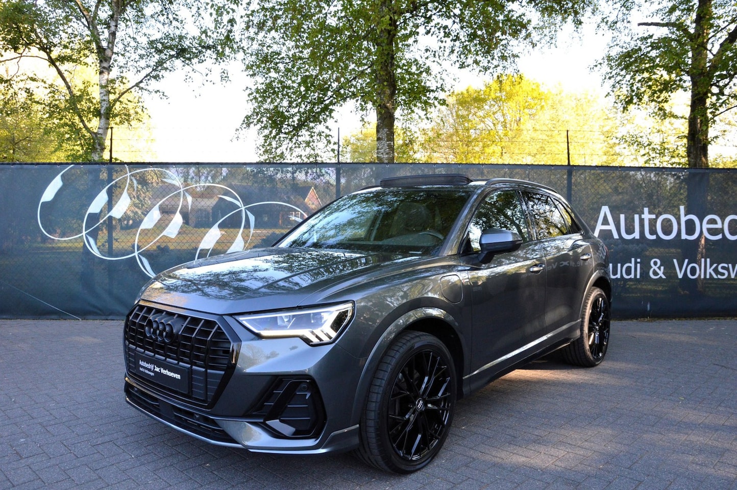 Audi Q3 - 45 TFSI e |S Edition|Black Edition|Panoramadak|Automaat| - AutoWereld.nl