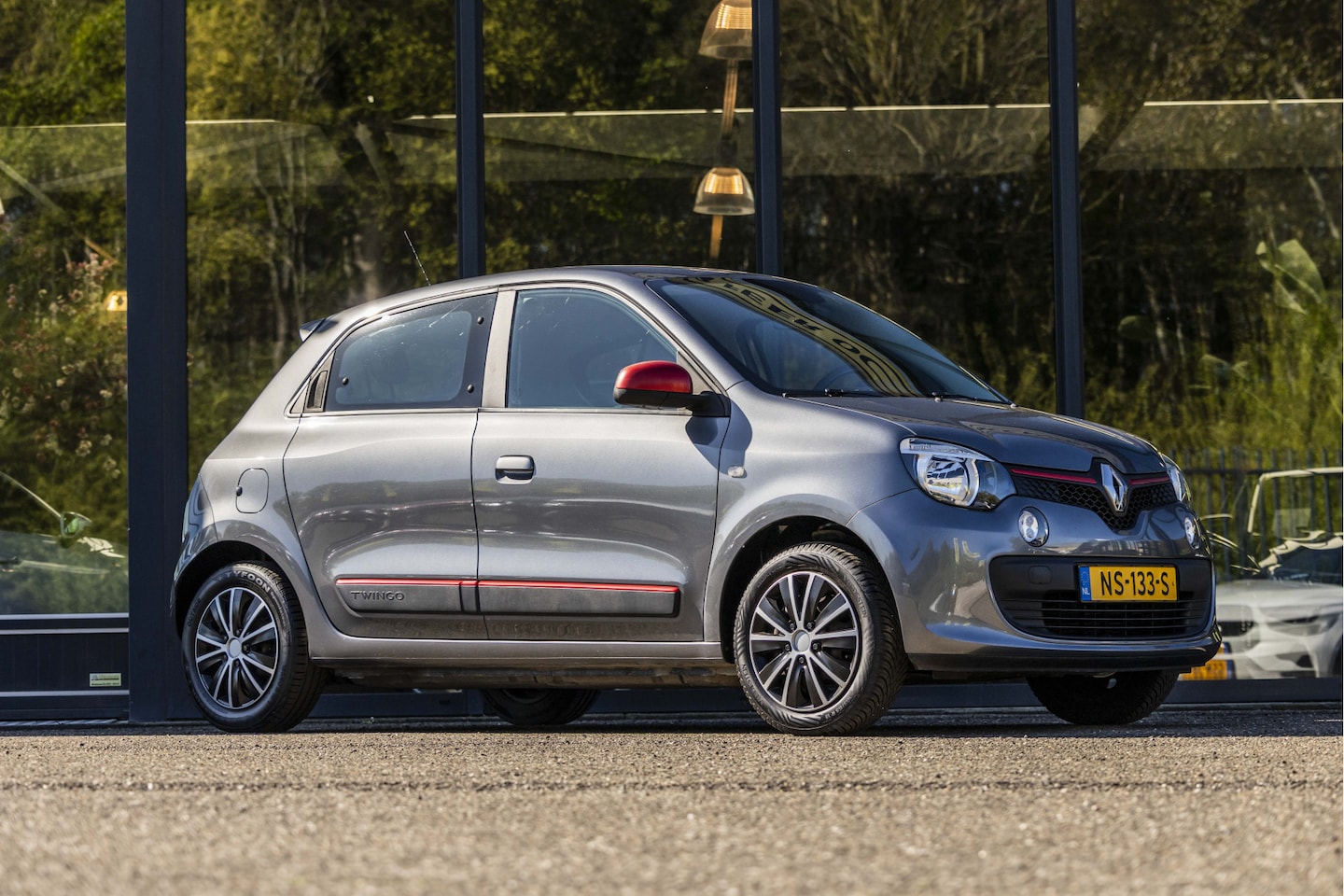 Renault Twingo - 1.0 SCe Collection 1.0 SCe Collection - AutoWereld.nl