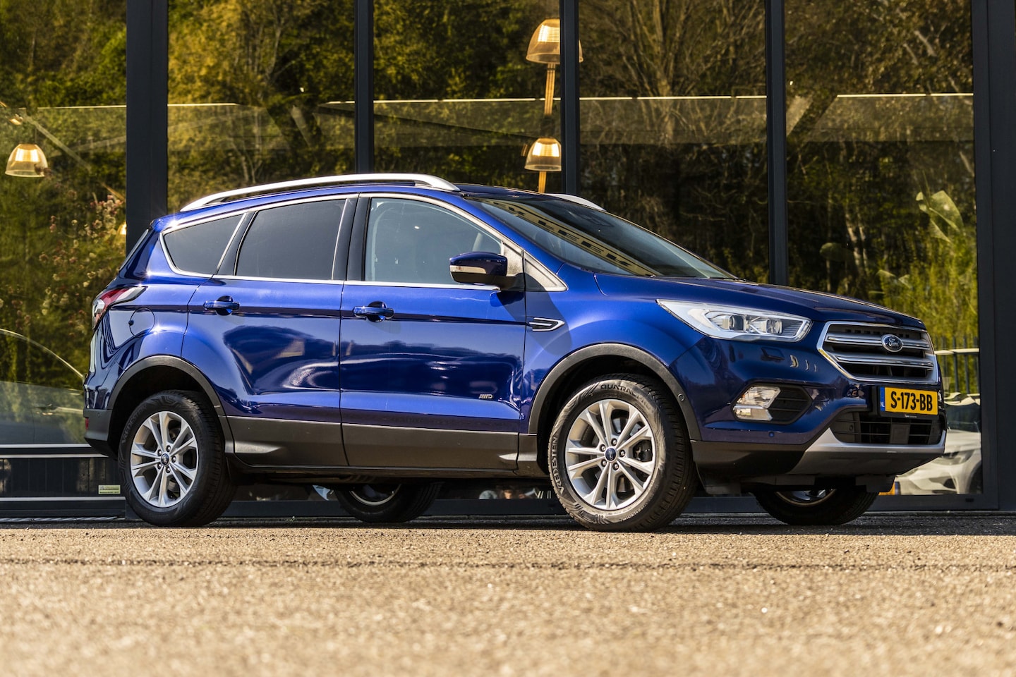 Ford Kuga - 1.5 EcoBoost Titanium 1.5 EcoBoost Titanium - AutoWereld.nl