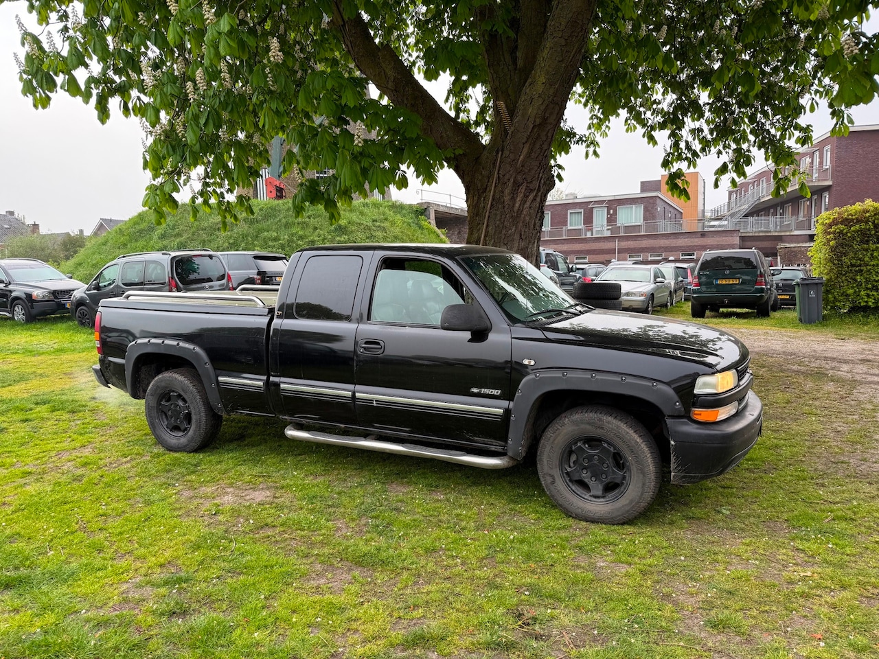 Chevrolet Silverado - CHEVROLET 4x4 dubbel cabine LPG G3 YOUNGTIMER 26 jaar - AutoWereld.nl