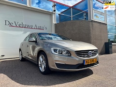 Volvo S60 - 1.5 T2 Nordic+|BI-Xenon|Automaat|Navigatie|