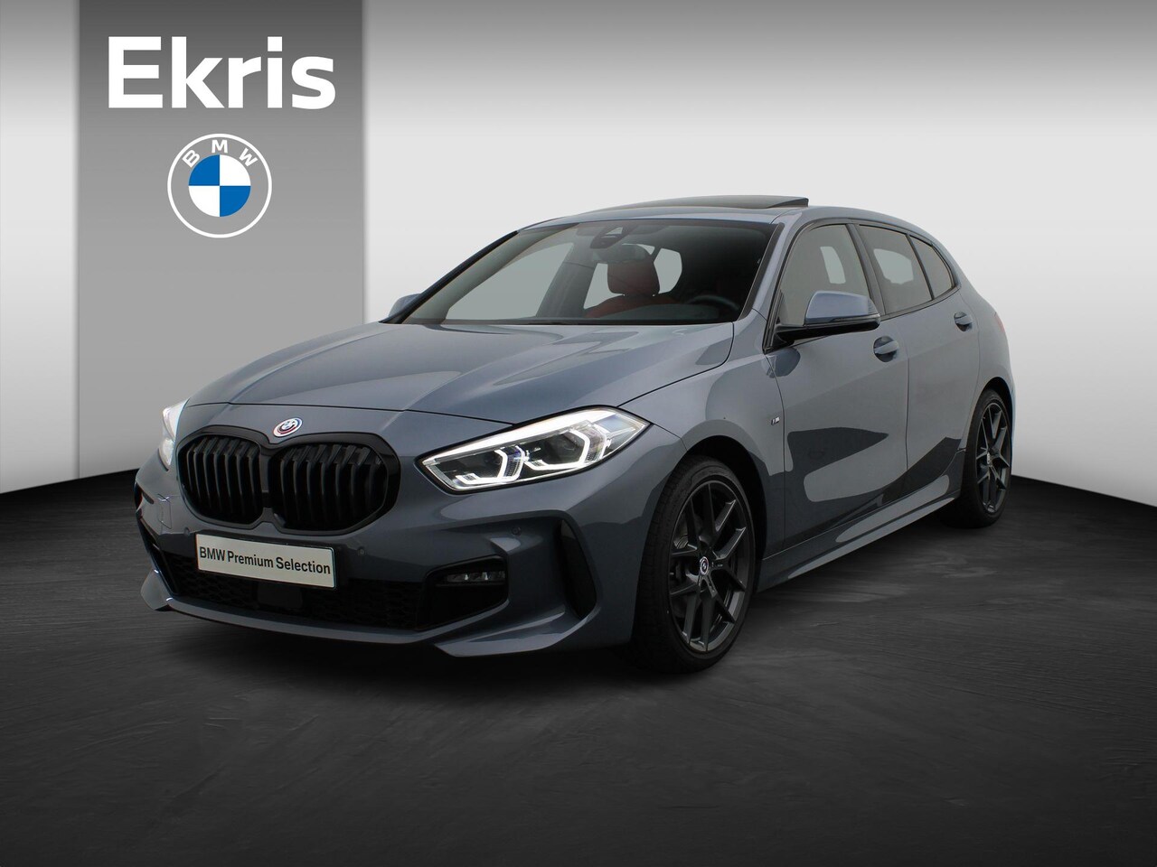 BMW 1-serie - 118i M Sportpakket | HIFI | PDC | Panoramadak | 18" - AutoWereld.nl