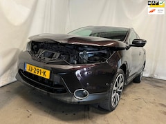 Nissan Qashqai - 1.2 Tekna - Front Schade - BPM
