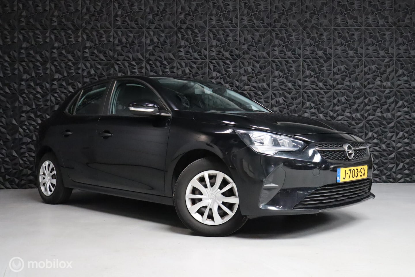 Opel Corsa - 1.2 Edition | Airco | Cruise Control | NAP - AutoWereld.nl