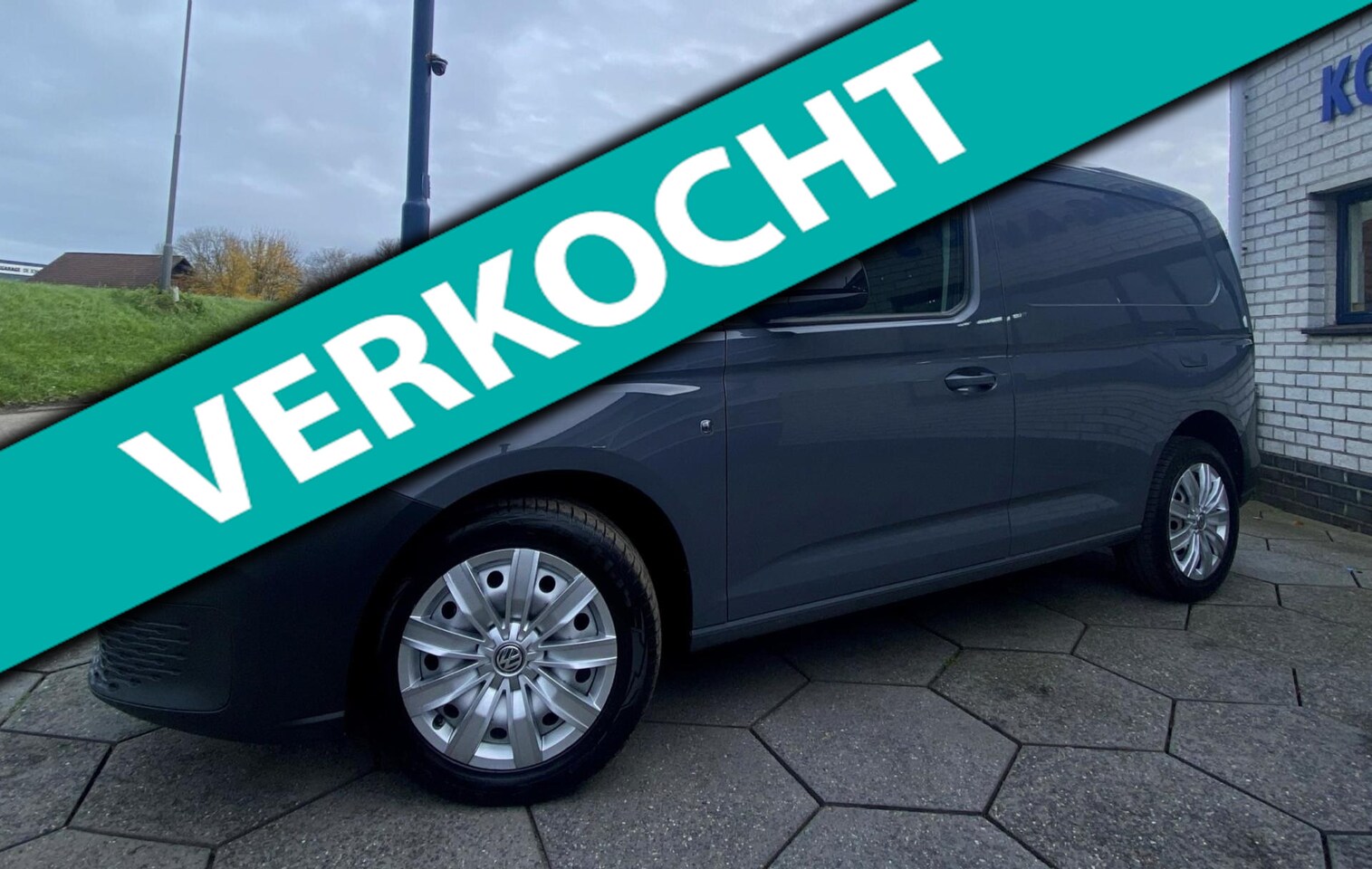 Volkswagen Caddy Cargo - 2.0 TDI CC/ Camera/ DAB/ Dealeronderhouden - AutoWereld.nl