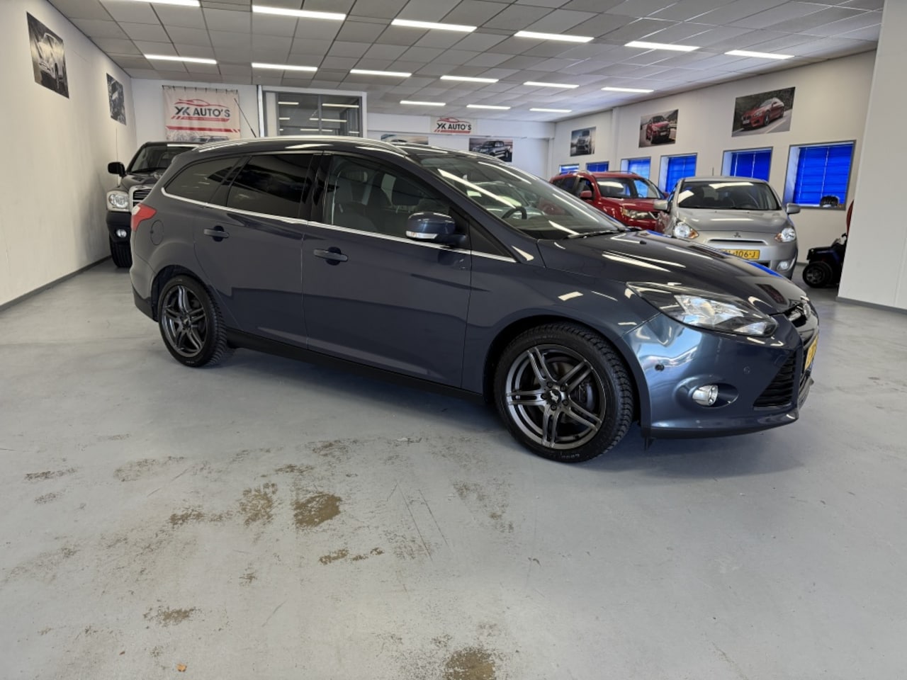 Ford Focus Wagon - 1.0 EcoB. Edit. Plus - AutoWereld.nl