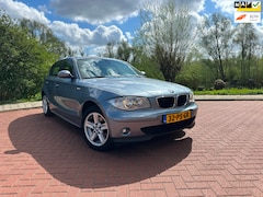 BMW 1-serie - 116i High Executive Airco/Nap