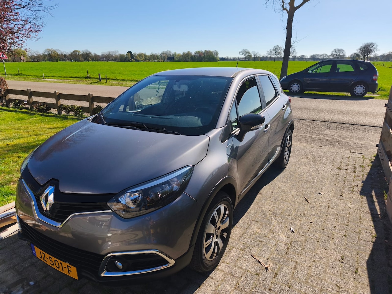 Renault Captur - 1.2 TCe Limited - AutoWereld.nl