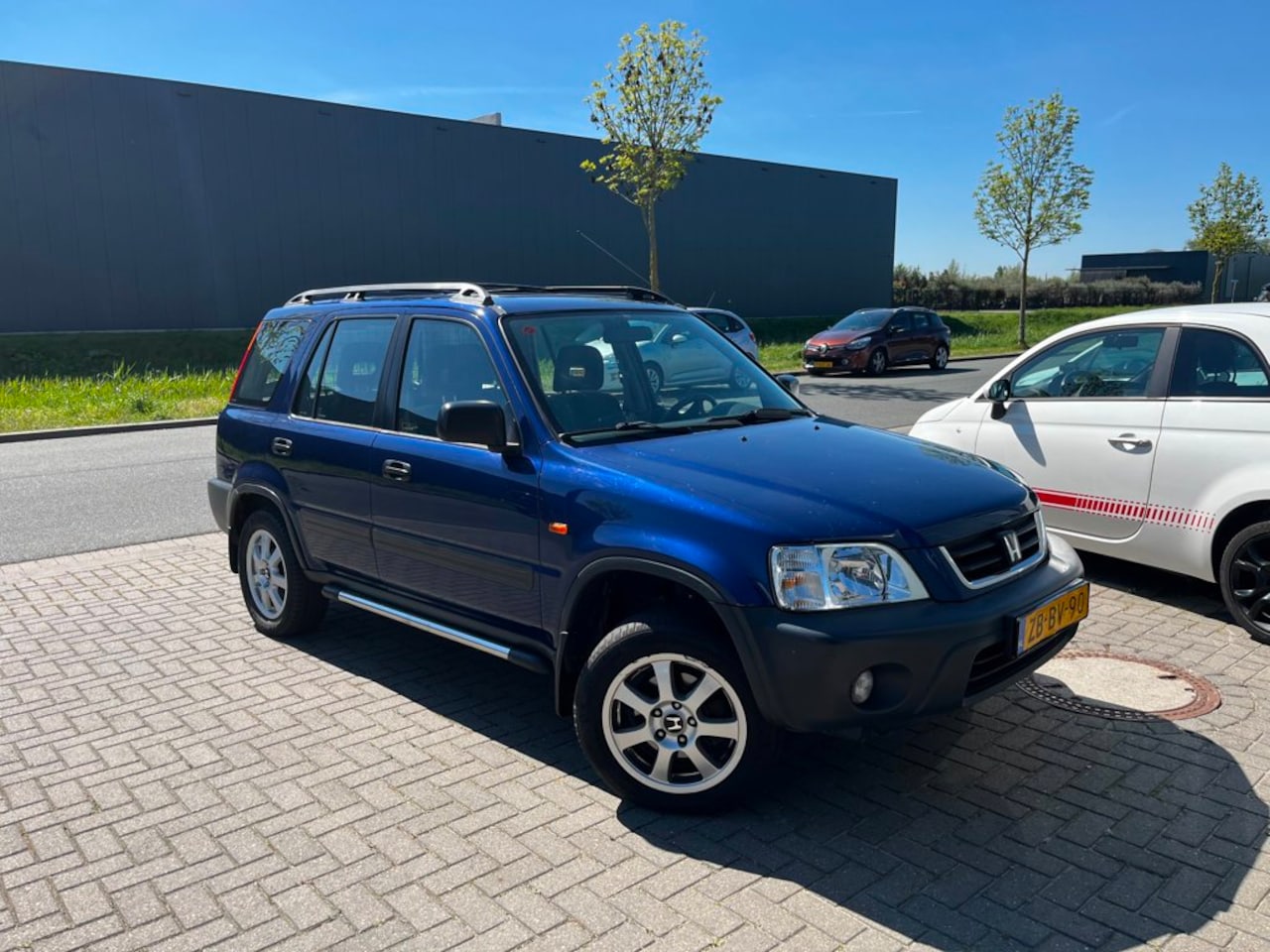 Honda CR-V - 2.0i-16V LS NIEUWE DISTRIBUTIERIEM! - AutoWereld.nl