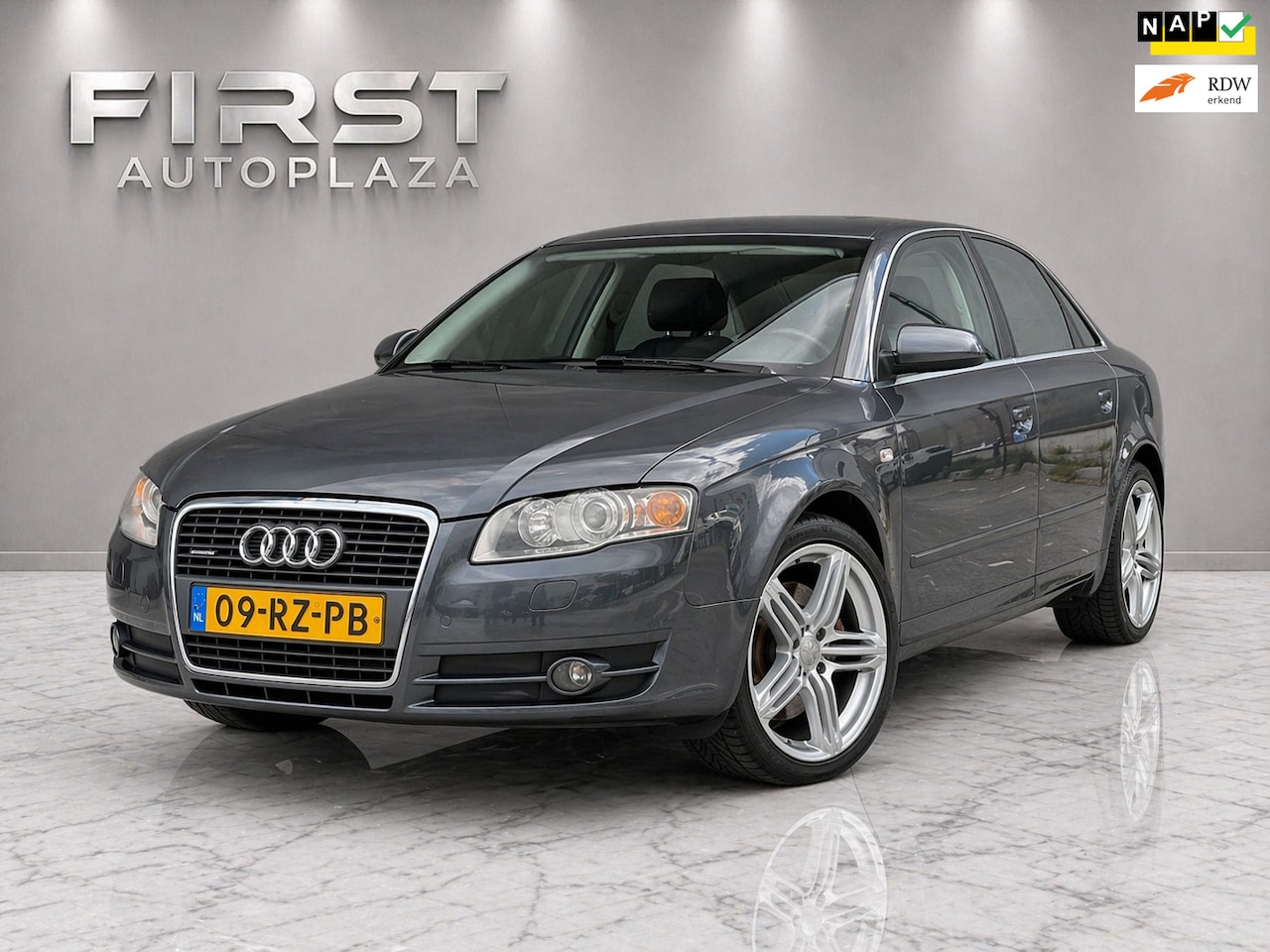 Audi A4 Limousine - 3.2 FSI quattro Pro Line AUTOMAAT NAVI/CRUISE/YOUNGTIMER | NETTE AUTO ! - AutoWereld.nl