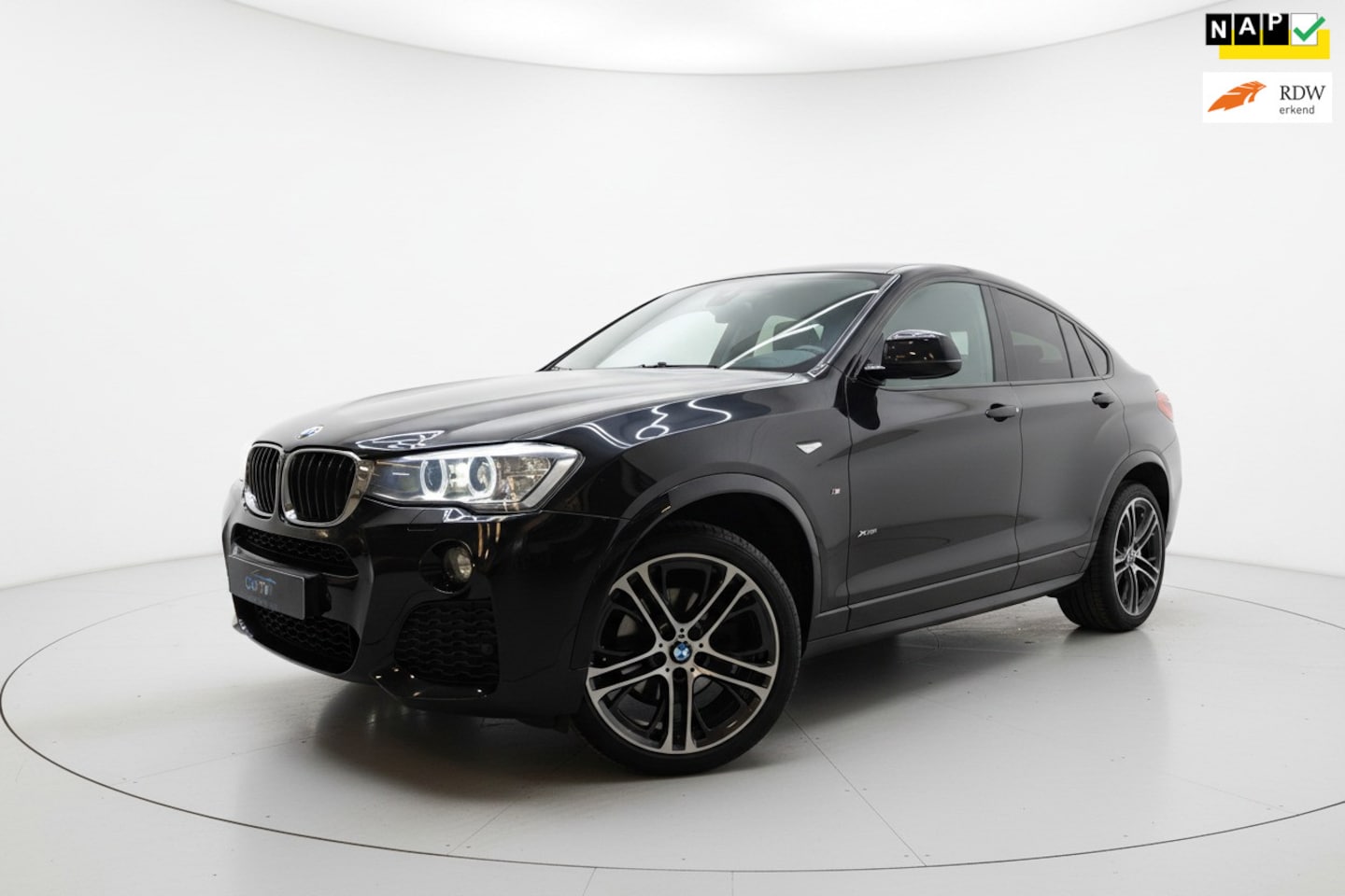 BMW X4 - XDrive20i High Executive M SPORT LEER CAMERA HUD - AutoWereld.nl