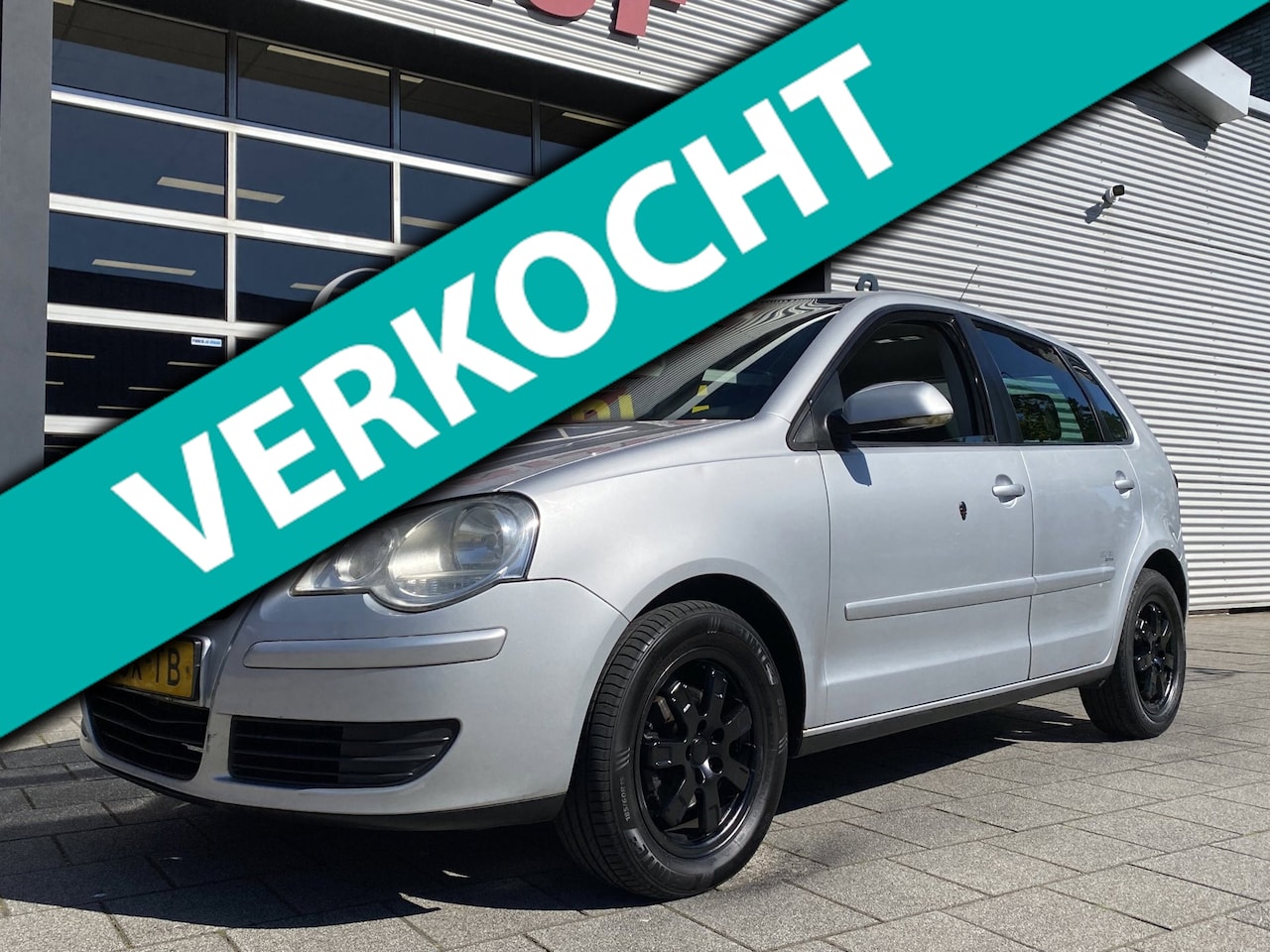 Volkswagen Polo - 1.2-12V Silver Edition - Airco I Sport velgen I Comfort pakket I - AutoWereld.nl