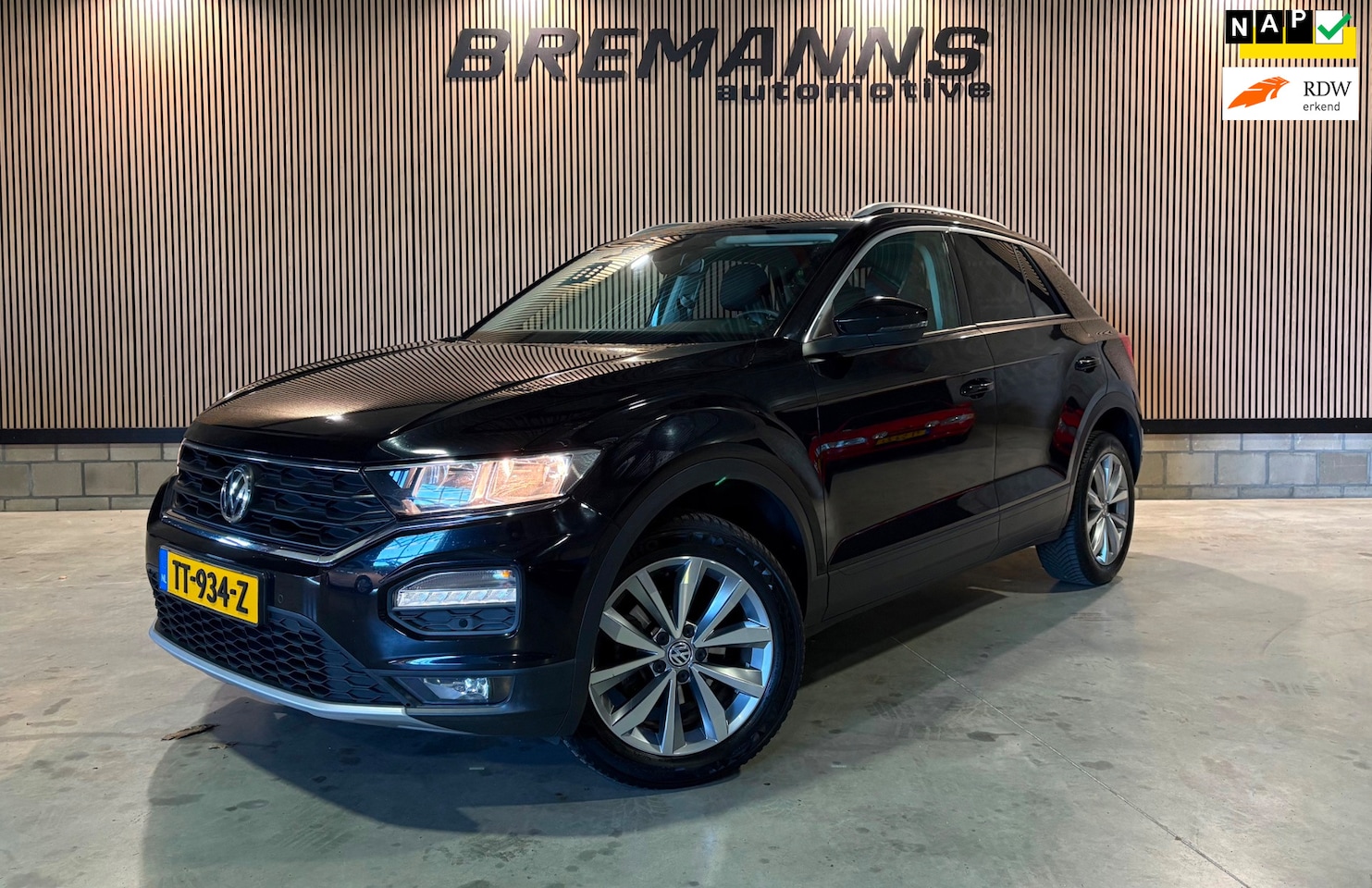 Volkswagen T-Roc - 1.0 TSI Style Dealer onderhouden / NAP / - AutoWereld.nl