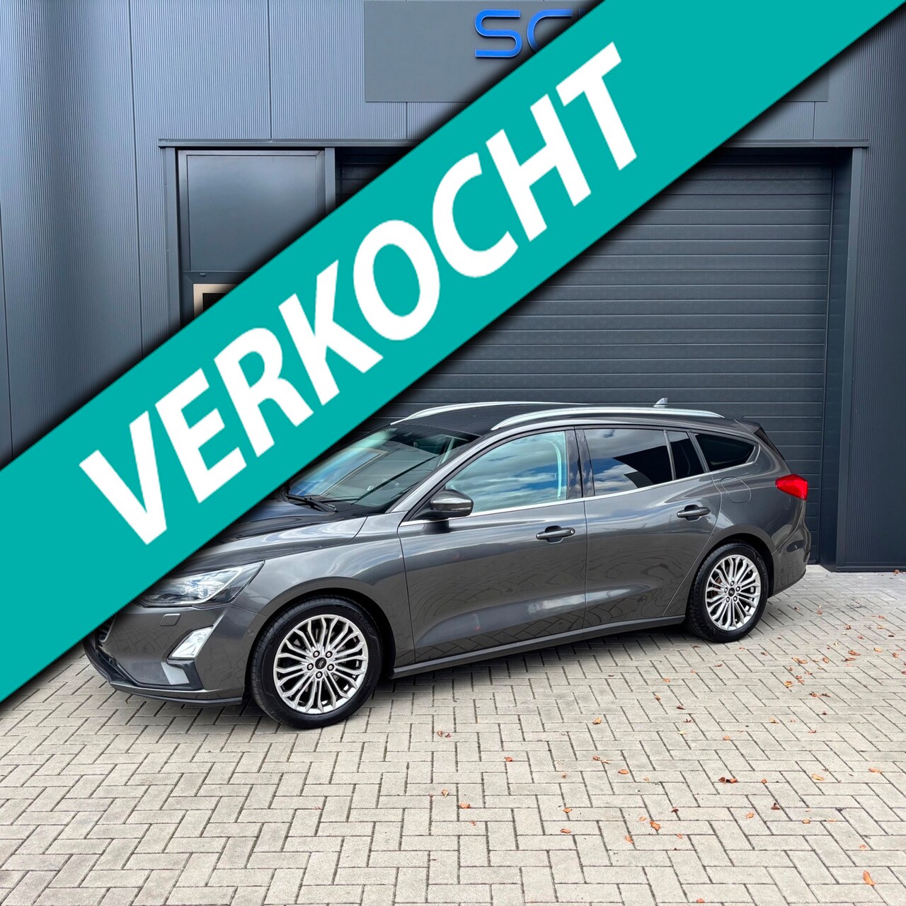 Ford Focus Wagon - 125pk Titanium Business XENON | CAMERA | CLIMA | CARPLAY | TREKHAAK AFN | STOEL & STUURVER - AutoWereld.nl