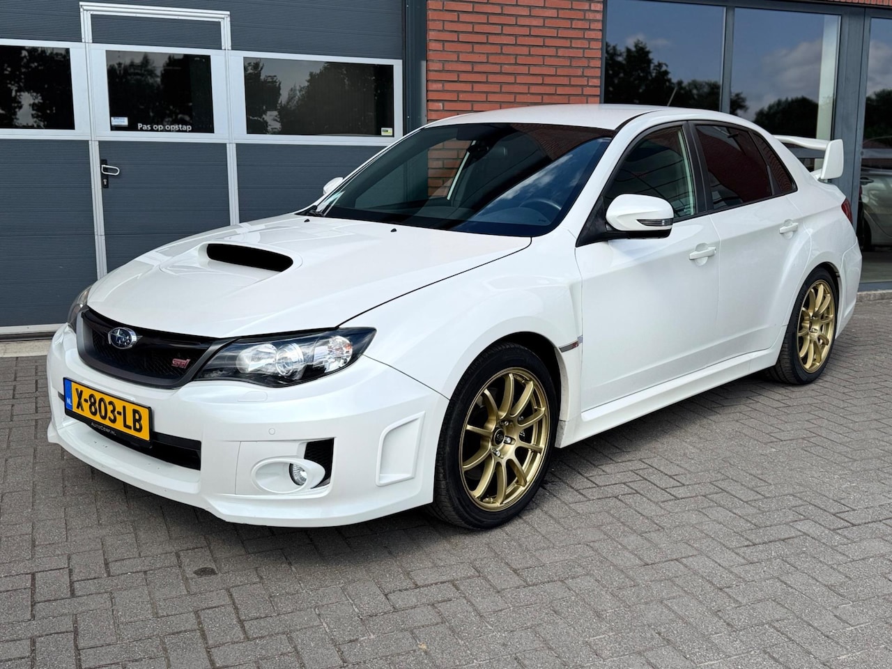 Subaru WRX STI - 2.5 T impreza Sport invidia - AutoWereld.nl