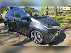 Toyota Aygo - 1.0 VVT-i x-clusiv cabrio