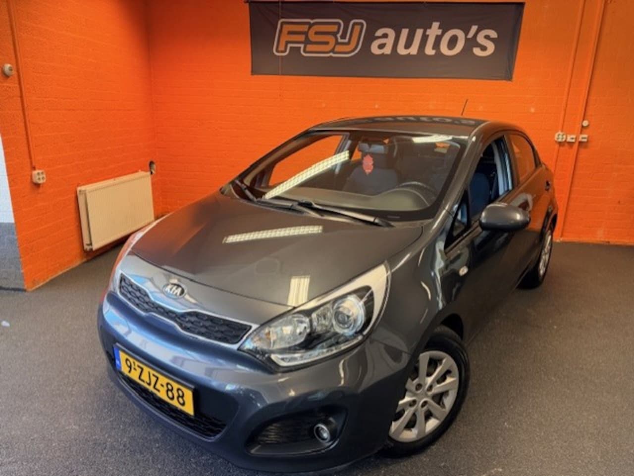 Kia Rio - 1.2 CVVT / 5 DEURS / BUSINESS-LINE / AIRCO!! - AutoWereld.nl