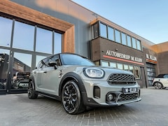 MINI Countryman - 1.5 Cooper S E ALL4 Business Edition 220pk/Nardo/Leer/Hk/Camera/Head up/Pano