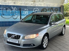 Volvo V70 - 2.0 Kinetic LET OP LPG G3 Youngtimer Voor Een Knallende Prijs