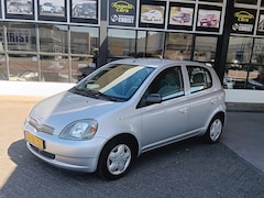 Toyota Yaris - 1.0-16V VVT-i Sol