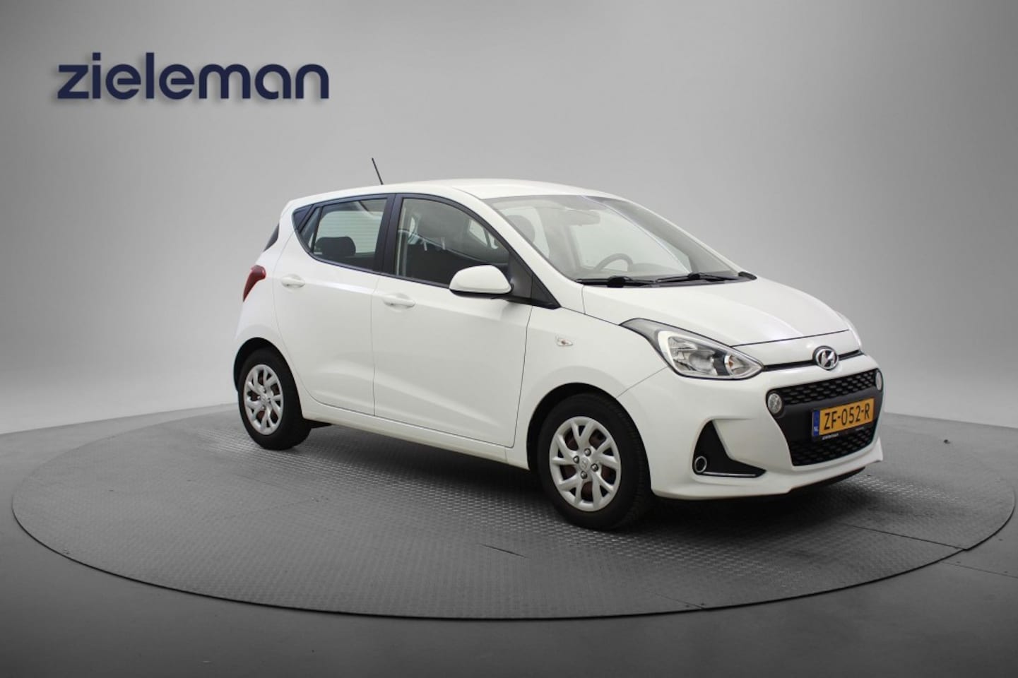 Hyundai i10 - 1.0i Comfort 5 deurs - Carplay, Airco, Navi, Cruise - AutoWereld.nl