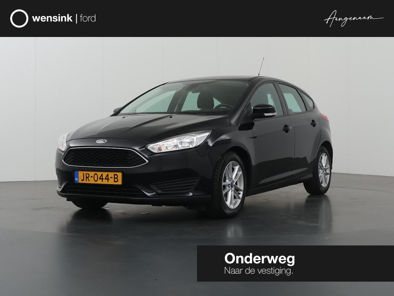 Ford Focus - 1.0 Trend | Navigatie | Parkeersensoren | Airco | Climate Control | Cruise Control | - AutoWereld.nl