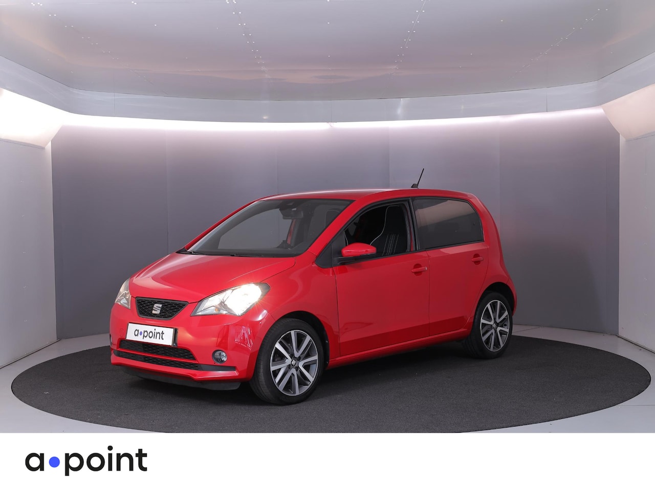SEAT Mii Electric - electric Plus 83 pk | Navigatie via App | Autom. airco | Parkeersensoren achter | Cruise c - AutoWereld.nl