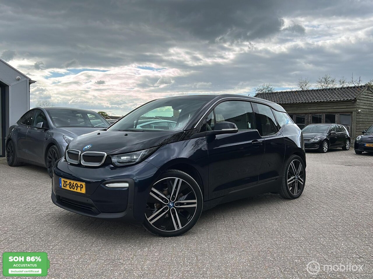 BMW i3 - Executive Edition 120Ah 42 kWh BTW!! - AutoWereld.nl