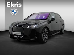 BMW iX - xDrive60 112 kWh M Sportpakket Pro | Stoelventilatie | Driving Assistant Prof | Harman/Kar