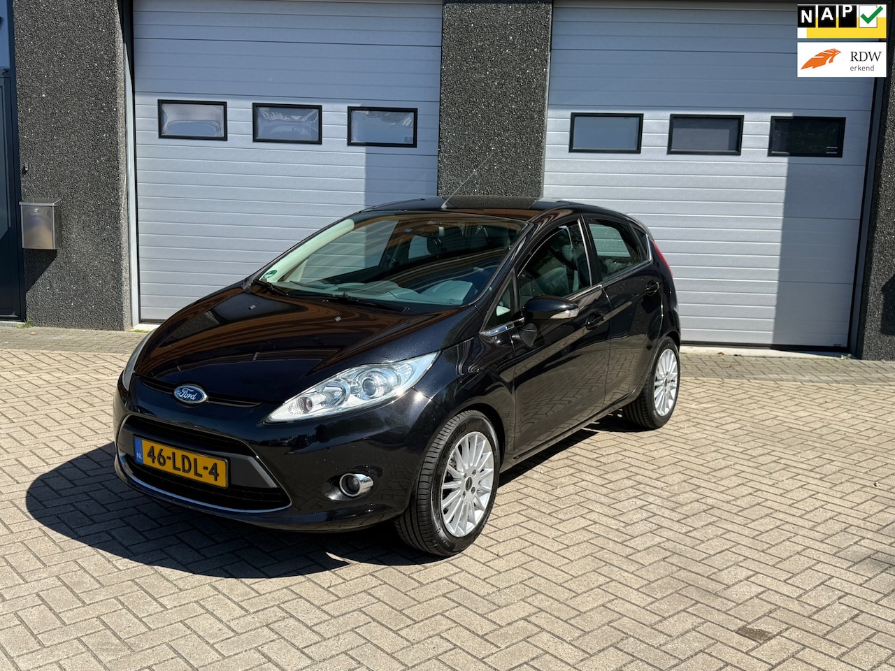 Ford Fiesta - 1.25 Titanium APK/CLIMA/CRUISE/NAP - AutoWereld.nl