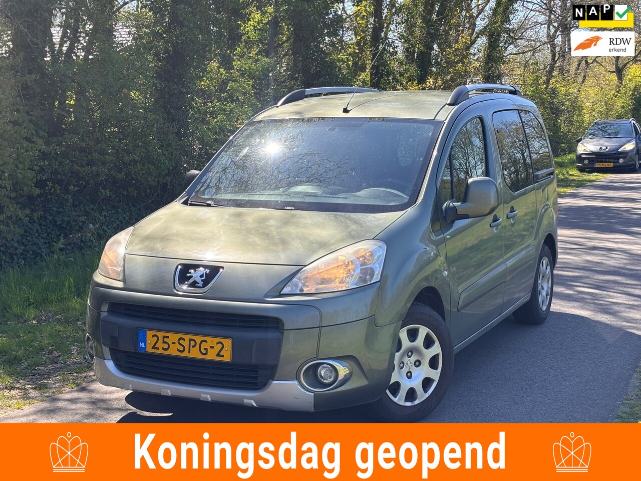 Peugeot Partner Tepee - 1.6 VTi Family | 5-Persoons + Airco Nu € 3.975,-!!! - AutoWereld.nl