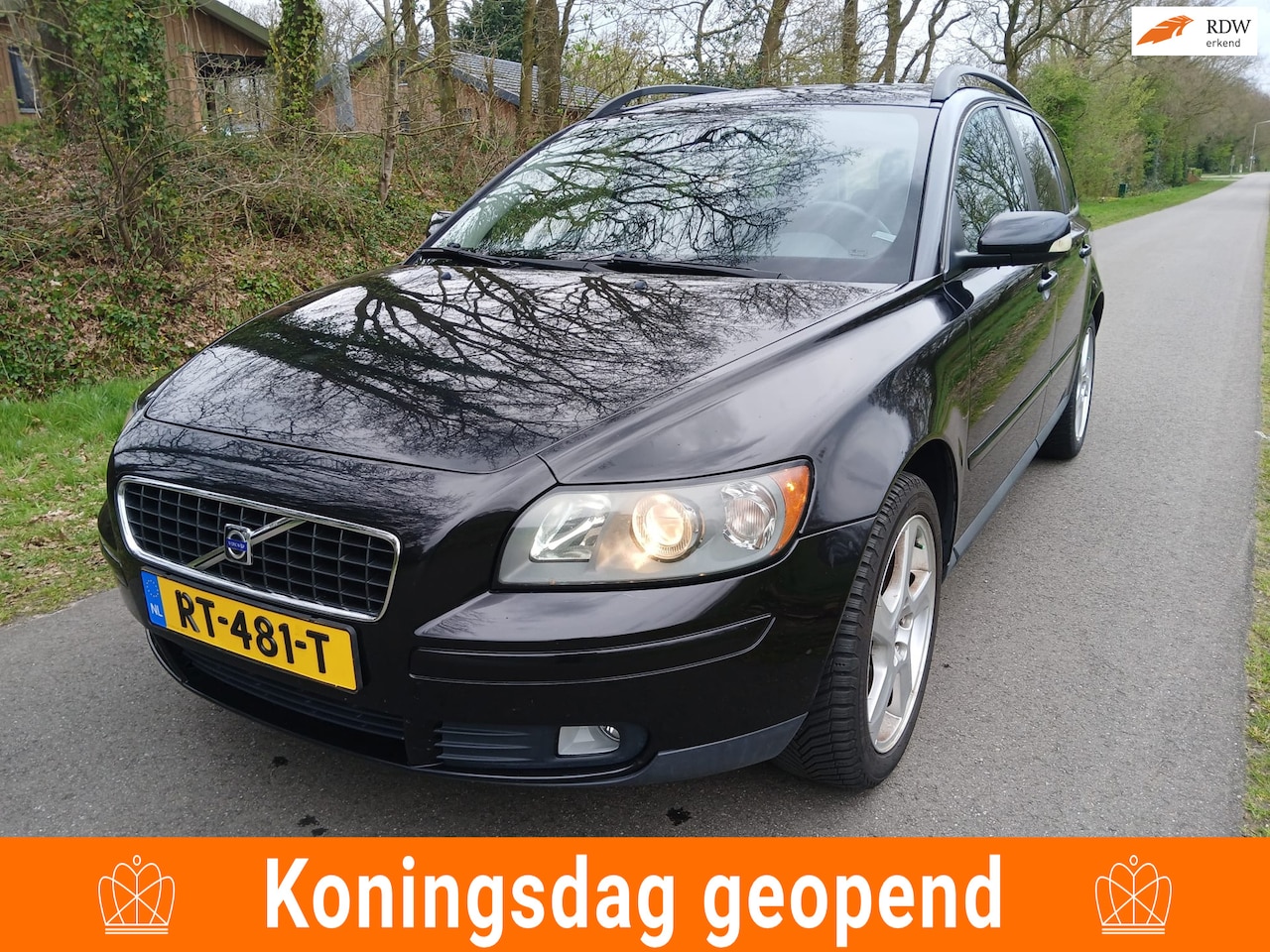 VOLVO V50