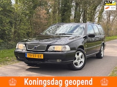 Volvo V70 - 2.4 Europa | LPG + Cruise control Nu € 1.950,