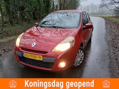 Renault Clio - 1.2 Authentique |"106.000" NAP + CRUISE|
