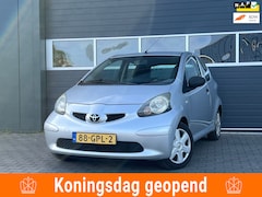 Toyota Aygo - 1.0-12V