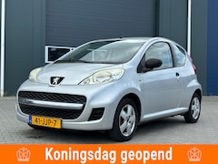 Peugeot 107 - 1.0-12V XR