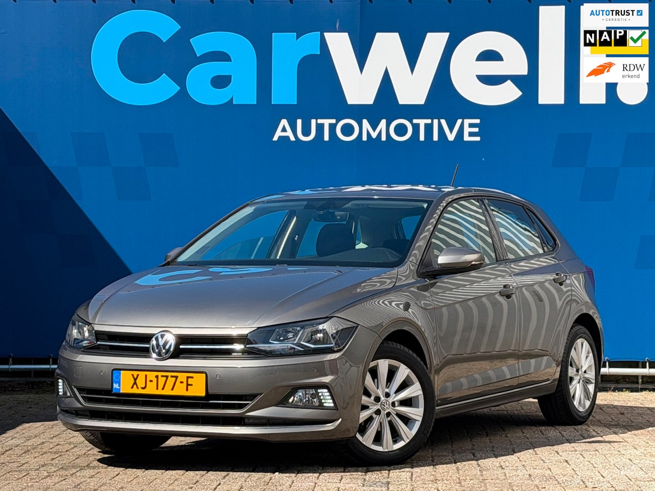 Volkswagen Polo - 1.0 TSI Highline |2e Eigenaar|Climate|Cruise|Navi|Carplay|PDC|LMV| - AutoWereld.nl