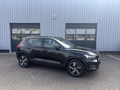 Volvo XC40 - 2.0 T4 R-Design Trekhaak I Leer I All-in prijs