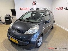 Peugeot 107 - 1.0-12V XS Urban Move Airco/Lees tekst