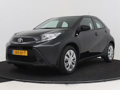 Toyota Aygo X - 1.0 VVT-i S-CVT Play AUTOMAAT | DEMO & DIRECT LEVERBAAR | Apple Carplay / Android Auto | C
