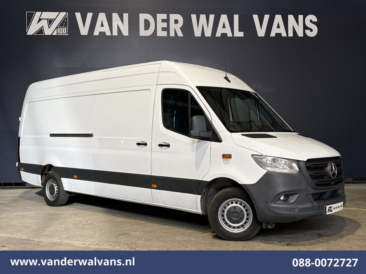 Mercedes-Benz Sprinter - 317 CDI 170pk L3H2 Euro6 Airco | 360 graden Camera | Navigatie | Apple Carplay | Cruisecon - AutoWereld.nl
