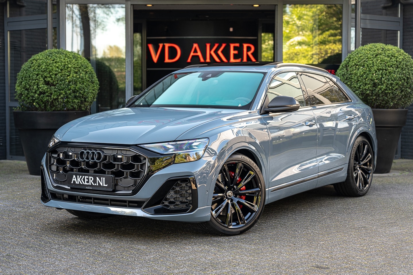 Audi Q8 - 60 TFSIe Onderstelpakket | B&O 3D | Alc. Hemel | Massage | Audi Exclusive | 4WSturing - AutoWereld.nl