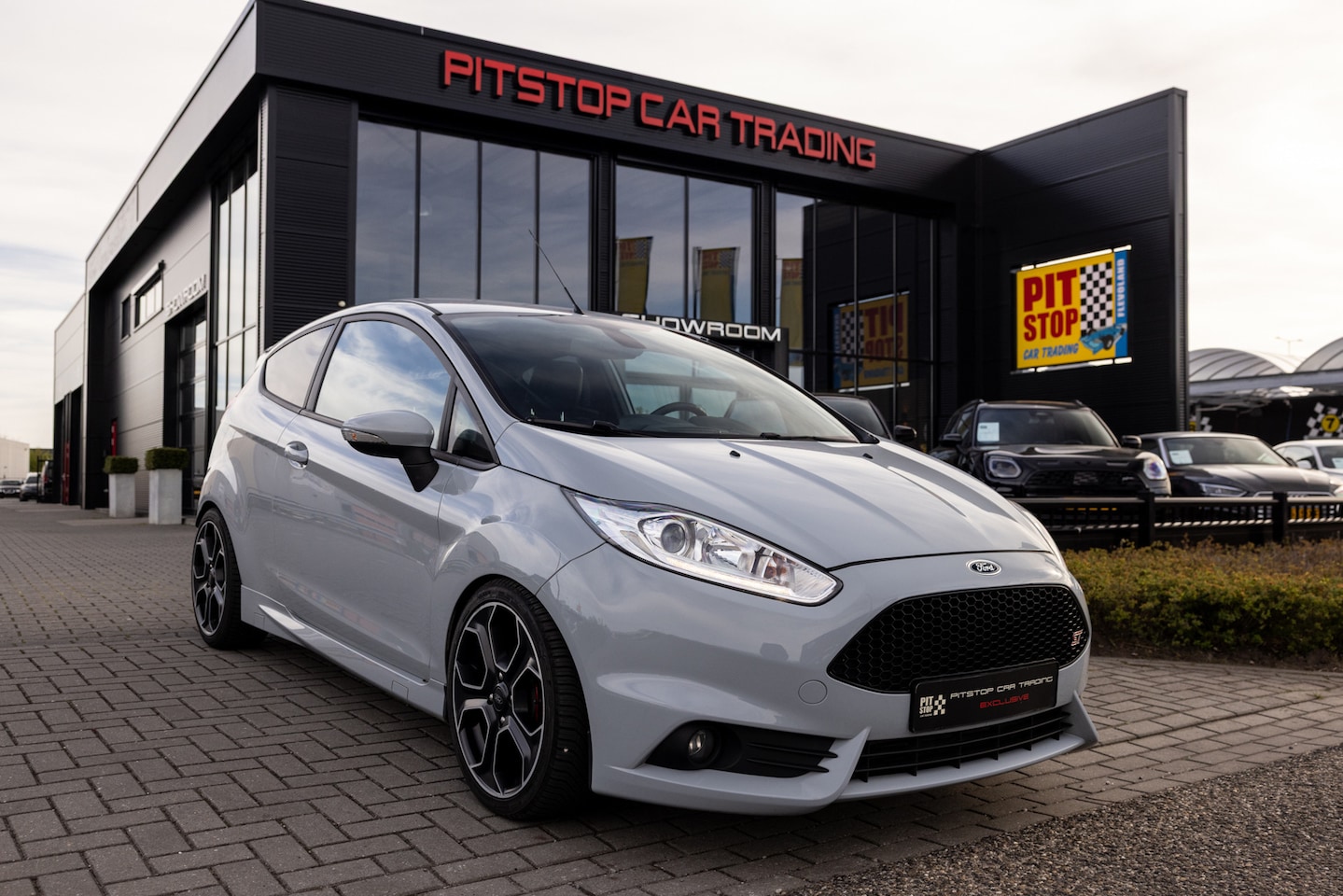 Ford Fiesta - 1.6 ST200, 200PK, Camera, Cruise, Navi, Stoelverwarming! - AutoWereld.nl