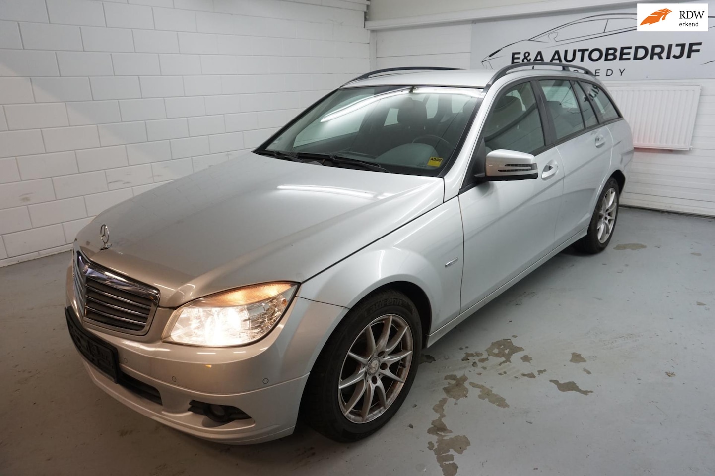 Mercedes-Benz C-klasse - 200 CDI BlueEFFICIENCY EXPORT PRIJS Automaat NETTE AUTO - AutoWereld.nl