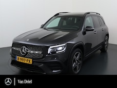 Mercedes-Benz GLB - 180 AMG line | Pano Sound Keyless Memory