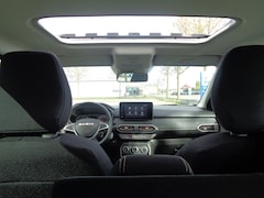 Dacia Sandero Stepway - 1.0 TCe 100 ECO-G Extreme Bifuel LPG-G3 Schuifdak Camera Climate Cruise Apple/Android Lichtmetalen velgen NL